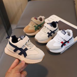 Chaussures de sport pour enfants, nouvelle collection automne 2023, chaussures d'extérieur pour enfants, chaussures décontractées pour garçons et filles, chaussures de course en PU antidérapantes, chaussures de marche pour bébés