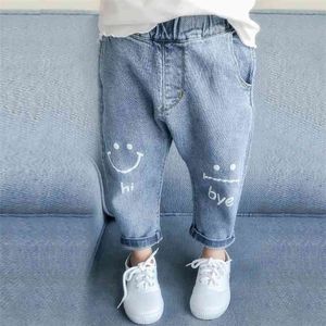 Enfants Printemps Bébé Filles Jeans Enfants Vêtements Coton Lâche Confortable Long Denim Pantalon Élastique Taille Casual Jeans Pour Filles 3-7 210317
