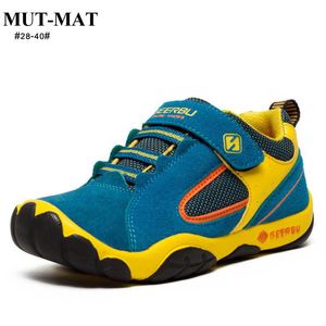 Enfants Printemps Chaussures de course en cuir de sport pour enfants garçons résistants à l'usure baskets confortables LJ200907