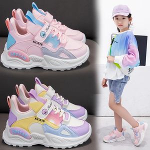Kinder Spring Sneakers Girls School Casual schoenen Outdoor Ademend Licht Licht Zachte Teniz Pink Stonslip Kinderen 240416