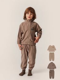 Sudadera a rayas para niños, niños, niñas, cartonn, bordado de letras, manga larga, prendas de vestir, pantalones deportivos con costilla elástica para niños Z4976