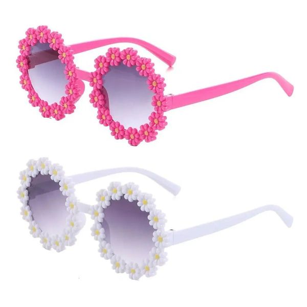 Kids Sun Glasses Enfants Round Daisy Flower Lunettes de soleil Protection Outdoor Protection Festival Festival Party Fashion Shades For Girls 240423