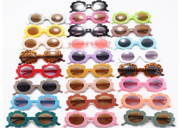 Lunettes de soleil pour enfants beaux tournesols verres de soleil Designer Cadre ronde Girls Grosted Lunes Enfants039S Suncreen Shades Fashion 3457068