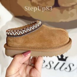 Kids Toddler Tasman II Slippers Tazz Tazz Baby Boots Cartnut Fur Slides Sheepskin Classic Ultra Boy Girls Mini Boot Winter Moutarde Slip-On Wool