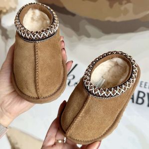 Pantoufles Tasman II pour enfants en bas âge Tazz Chaussures pour bébé Claquettes en fourrure de châtaigne Peau de mouton Shearling Classique Ultra Mini Botte Hiver Mules à graines de moutarde Laine à enfiler Little Big346