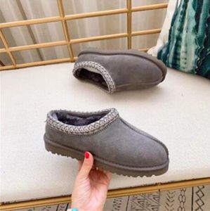 Zapatillas Tazmans para niños pequeños Tazz, zapatos de bebé para niños, chanclas de piel, botas ultramini, mulas de invierno, zapatos de algodón impermeables pequeños y grandes