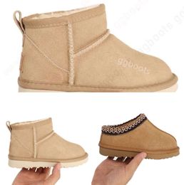 Crianças Criança Uggskid Tasman II Chinelos Tazz Sapatos de Bebê Pele de Castanha Slides Pele de Carneiro Shearling Clássico Ultra Mini Bota Inverno Mulesug 5566ess