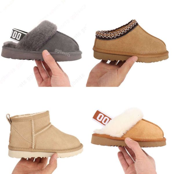 Niños pequeños uggskid Tasman Zapatillas Tazz Zapatos de bebé Diapositivas de piel de castaño Piel de oveja Shearling Classic Ultra Mini Boot Mulas de invierno ug 919ESS