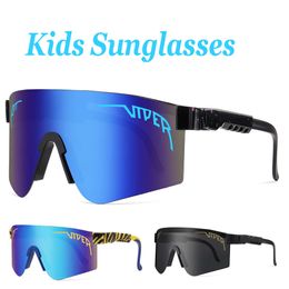 Kinderen UV400 Zonnebril voor jongensmeisjes Outdoor Sport Vissen bril Zonnebril zonder doos L2405