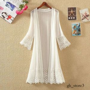 Kimono Damesblouses Shirts Dames Chiffon Tuniek Kimono Vest Kant Lang overhemd Uithollen Losse Dames Vesten 2022 Lente Zomer Vrouw 154