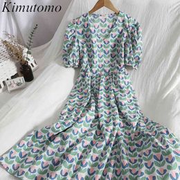 Kimutomo casual verse bloemen print jurk vrouwen grote swing korte bladerdeeg mouwen V-nek Koreaanse zomer slanke elegante vestido de mujer 210521