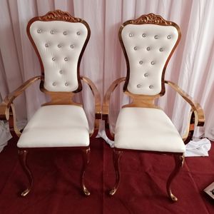 King Arm Wedding Events Bruid en bruidegui met diamant op de kroon Koninklijke stoel Roestvrijstalen stoelen Mandap voor bruiloftsfase 151