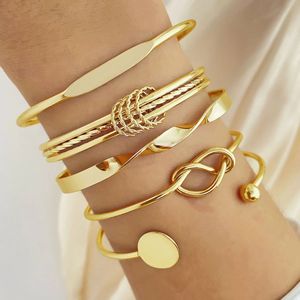 KISSWIFE Ontwerp Metalen Armband Voor Vrouwen Twisted Goud Kleur Licht Luxe Opening Bangle Mode-sieraden Geschenken 231226