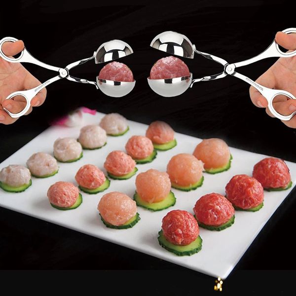 Cuisine Pratique Meatball Maker Outils En Acier Inoxydable Boules Farcies Moule Clip DIY Poisson Viande Boule De Riz Faire Cuillère Outil BH3942 TQQ