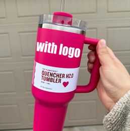 Keuken Cosmo ROZE Target Rode Flamingo 40oz Quencher H2.0 Koffiemokken Kopjes reisbeker Tuimelaars Kopjes Siliconen handvat Valentijnscadeau 1:1 Hetzelfde logo US STOCK SHIP