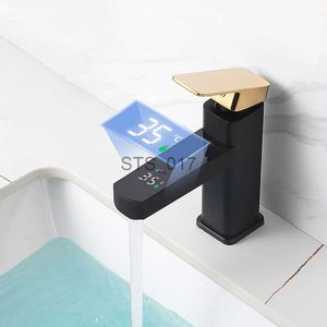 Grifos de cocina Grifo de lavabo digital Botón táctil Temperatura de agua fría y caliente LED Lavabo de oro negro Baño Mezclador inteligente Válvula Grifo Accesorios x0712