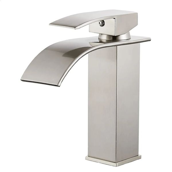 Grifos de cocina G1 2 Lavabo Latón Dorado Elegante Cascada Grifo para fregadero de baño Orificio de una sola palanca Montaje en cubierta Grifos mezcladores con caño cuadrado grande 231118