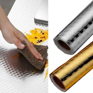 Keukenkranen Olie-proof Backsplash Wallpaper Waterdichte DIY Zelfkleven voor aanrecht HD aluminiumfolie Contactpapier
