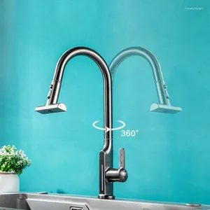 Robinets de cuisine Température de la cascade Fauce d'affichage numérique Rattrapage de rotation 360 Méxateur de rotation 3 modes pulvérisateur et robinet d'eau à l'évier froid