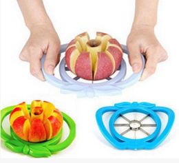 Gadgets de cuisine Slicer de cors de pomme Slicer en acier inoxydable Cutter Cutter coupé au couteau à fruits pour pomme Parone Fruit Vegetables Tools DBC BH2525714