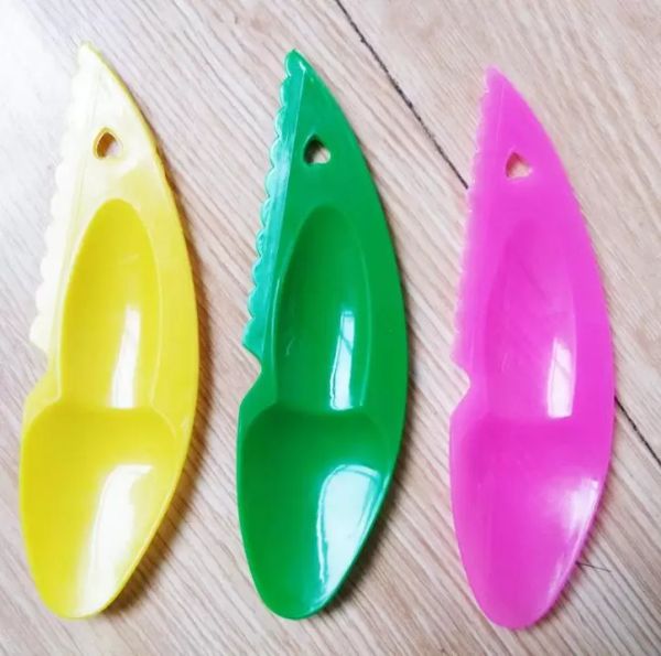 Outils de cuisine 2 en 1 Kiwi Cuillère En Plastique Bonbons Couleur Kiwi-Dig Cuillère Scoop Couteau À Fruits Trancheuse Éplucheur Cutter Avec Trou