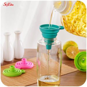 Utensilios de cocina Mini embudo plegable de silicona Precio de fábrica diseño experto Calidad Último estilo Estado original