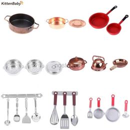 Kitchens Play Food 1/12 Dollhouse Kitchen Toy Simulation Spatula Kettle Kitchenware en miniatura Play House Toys Educational Regalo para niños 2443