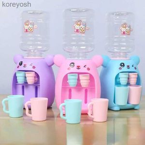 Keukens Speelvoedsel Mini Kinderen Dubbele waterdispenser met schattig roze blauw Koud/warm water Sap Melk Drinkfontein Simulatie KeukenspeelgoedL231104