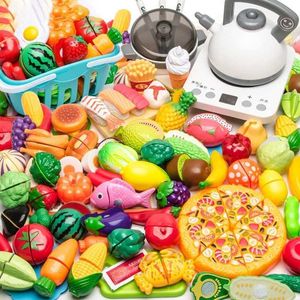 Cuisines jouent à la nourriture en plastique de cuisine jouet coffre de panier coupé cote de fruits et légumes de gibier alimentaire de la maison de la maison de la maison