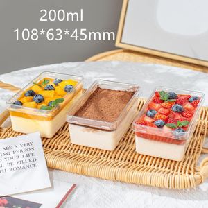 Swereaux de cuisine 50pcs Boîte d'emballage Tiramissu Boîtes à gâteaux en plastique transparents jetables carré 200 ml de crème glacée Pudding Jelly Yogourt Cup de dessert