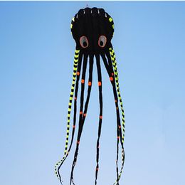 Accesorios para cometas 8m cometa de pulpo a rayas 3D animal grande cometa inflable suave cometa para adultos a prueba de rasgaduras juguete para niños deportes al aire libre herramienta de vuelo 230719