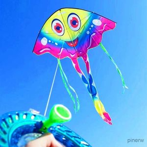 Kite Accessoires gratis verzending nieuwe lachende vliegers vliegen speelgoed voor kinderen vliegers lijn wind vliegers voor kinderen sprookjesvleugels vlucht vlieger windenergie