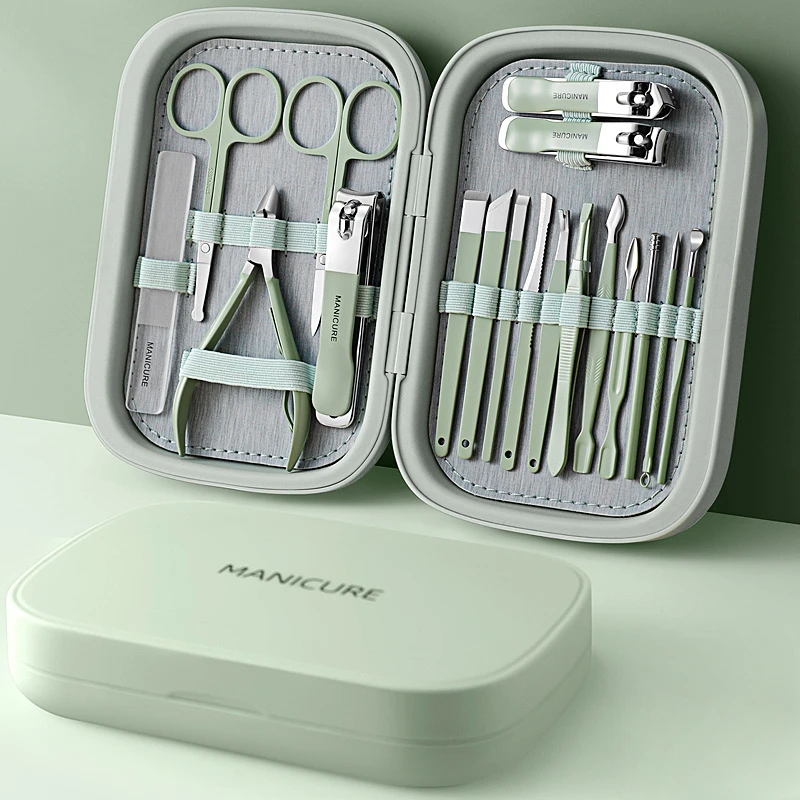 Sats 2023 NY 18 I 1 Professional Manicure Set rostfritt stål Nagelklippare Set Idea Packing Manicure Kits Sessorer Makeup