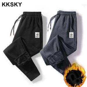 KKSKY hommes pantalons de survêtement chaud coton épais pantalon hiver surdimensionné Joggers homme vêtements Streetwear sport mode pantalon 8XL 211201