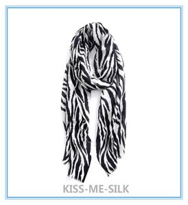 KMS Black and White Zebra Stripe Wool Scarf Châle mince Allmatch Scarf Bâle DualUse for Women 20070CM110G2779826