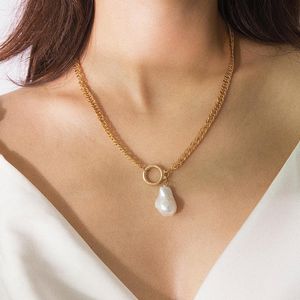 KMVEXO – collier de perles d'imitation irrégulières baroques pour femmes, rond en métal, ras du cou court, à la mode, bijoux cadeau