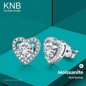 KNB 05CT D Kleur Diamant Hart Halo Stud Oorbellen voor Vrouwen 925 Sterling Zilveren Bruiloft Luxe Fijne Sieraden 240112