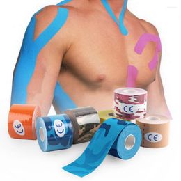 Knie -pads 5 Rolls 5mx5cm Kinesiology Tape Sport Safety Bandage Strain Ondersteuning Waterdichte elastische Physio