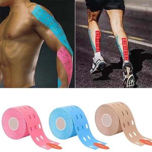 Kniebeschermers Elastisch Spiertape Sportkussen 5m X 5cm Zelfklevend verband Geperforeerd Ademend Therapeutisch Elleboog