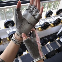 Genouillères d'été demi-doigt, gants de Fitness pour hommes et femmes, exercice de gymnastique, musculation, tractions, équipement d'entraînement avec coussinet