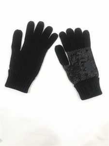 Tricoter automne gants de couleur unie designers européens et américains pour hommes femmes écran tactile gant hiver mode smartphone mobile cinq mitaines doigt
