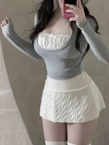 Gebreide 2 -delige kledingset Casual Short Sweater Tops Solid Party Mini Rok Slim bodycon Korean Fashion Suit 2023 Autumn 240402