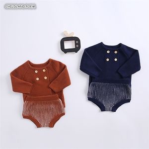 Tricoté automne hiver nouveau-né garçon fille vêtements ensemble laine coton infantile Cardigan + Shorts bébé tenues 210309