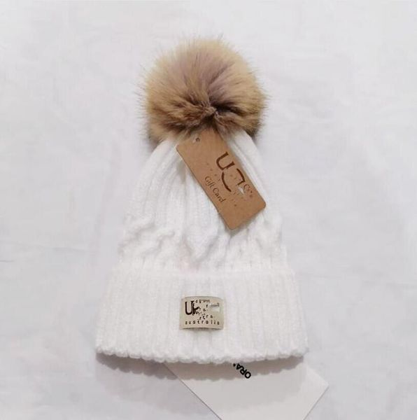 Gorro de punto Gorro de diseñador para mujer Gorro de punto cálido Gorro de marca con logotipo dorado Gorro de calavera a cuadros de alta calidad Gorro gris WarmGGU