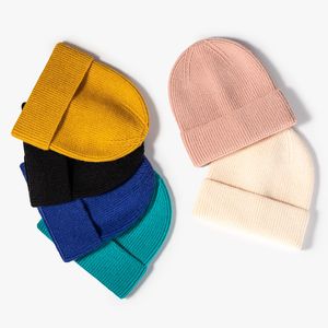 Gebreide hoed voor vrouwen, veelzijdige en minimalistische wollen hoed voor mannen, Koreaanse versie Solid Color Light Board Cold Hat