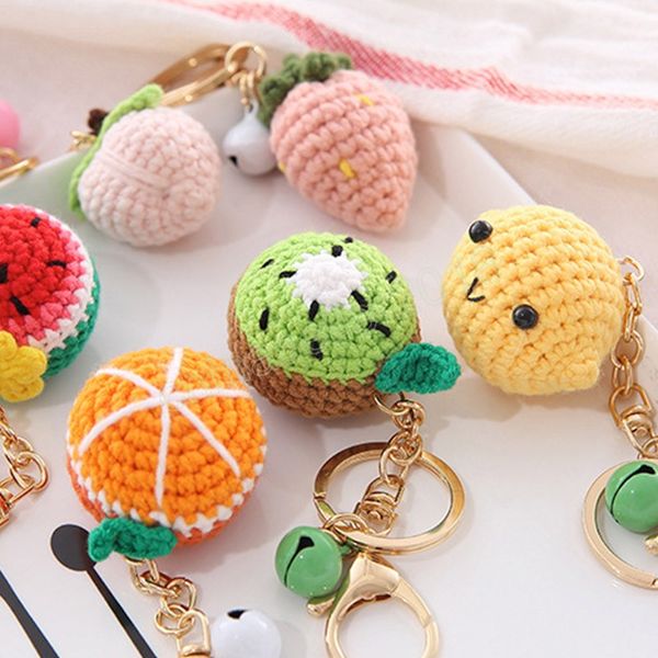 Porte-clés tricoté Imitation beignet fruits fraise pêche pastèque citron Orange porte-clés femme créatif sac de voiture pendentif