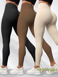 Leggings en tricotage de yoga tenue sexy les legas de yoga pour femmes sexy pantalon de taille nue