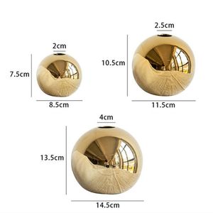 Tricoter Golden Electroplated Ceramic Ball Flower Vase Art Modern Art Pot pour intérieur Home salon Bureau Table Bureau Decoration Cadeaux