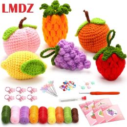 Kit de démarrage en crochet à fruits en tricot LMDZ pour débutants 3 pcs Crochet Yarn Kit Tricoting Set with Crochet Hooks Kit Super pour les cadeaux