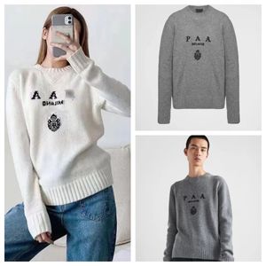 Tricots femmes série Jacquard logo haute qualité col rond pull tricoté crochet français rétro tricots hauts pull en tricot fille L6